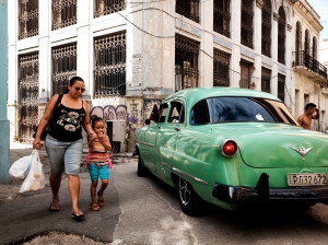 Eric Hsu street photography havana cuba